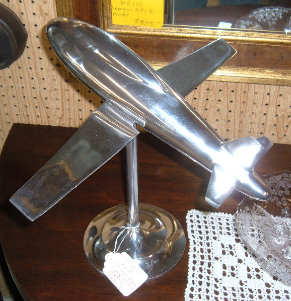 deco_style_airplane.jpg